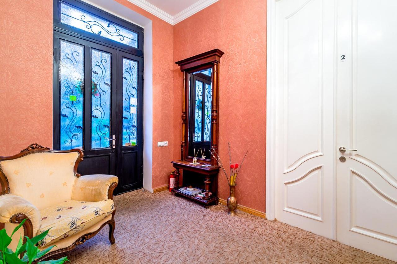 V Park Hotel Tbilisi Eksteriør billede