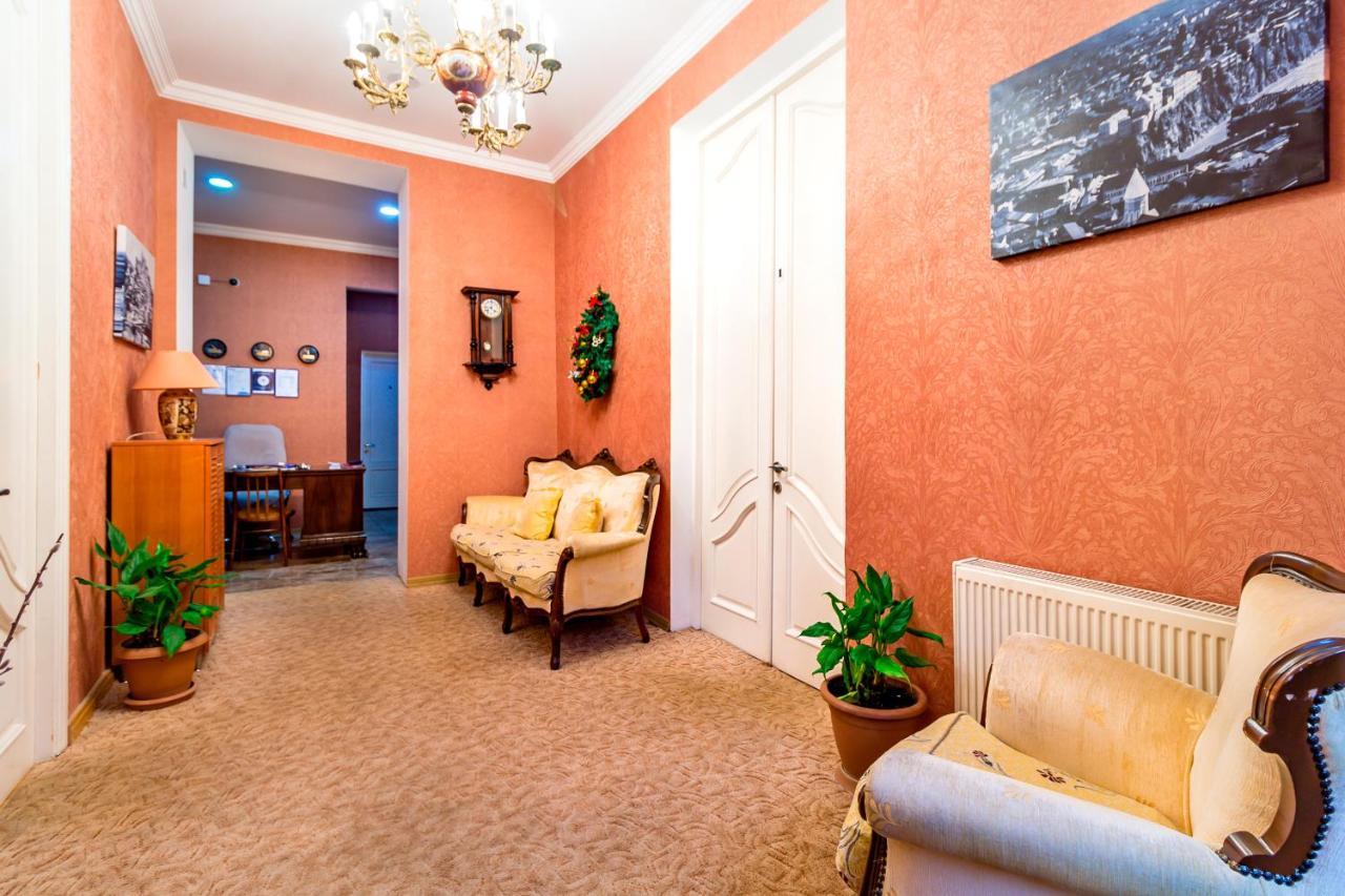 V Park Hotel Tbilisi Eksteriør billede
